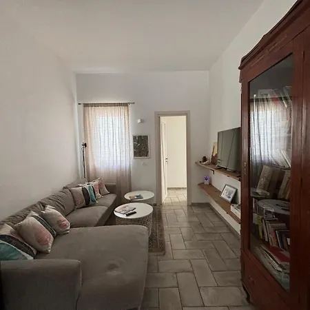 Casa Gilania Bed & Breakfast *