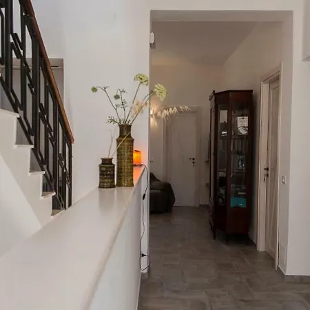 Casa Gilania *